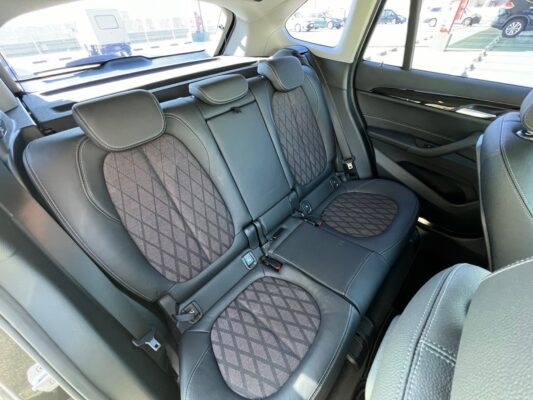 BMW X1 20i xライン4WD★R5税金完納★車検ロング★ヘッドアップディスプレイ★衝突回避軽減ブレーキ★パーキングセンサー★車線変更センサー★業界最安画像13