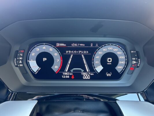 アウディ A3 アドバン30TFSI★新車同様★★R5税金完納★0.1万km★衝突軽減ブレーキ★レーンアシスト★現行型★メーターナビ★装備充実★業界最安画像13