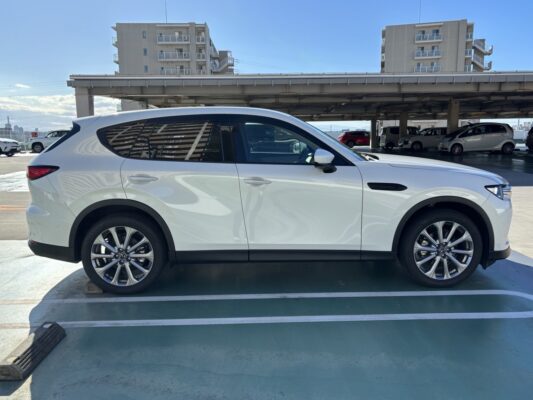 CX-60 25S Lパッケージ★R5税金完納★新車同様★走行0.8万k★極上車★シートヒーター★360°カメラ★衝突軽減ブレーキ★ホワイトレザーシート★装備充実★業界最安画像5