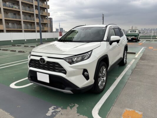 RAV4 G Zパッケージ 4WD★R5税金完納★衝突軽減ブレーキ★ミラーモニター★レザーシート★純正ナビ★シートヒーター★極上車★業界最安