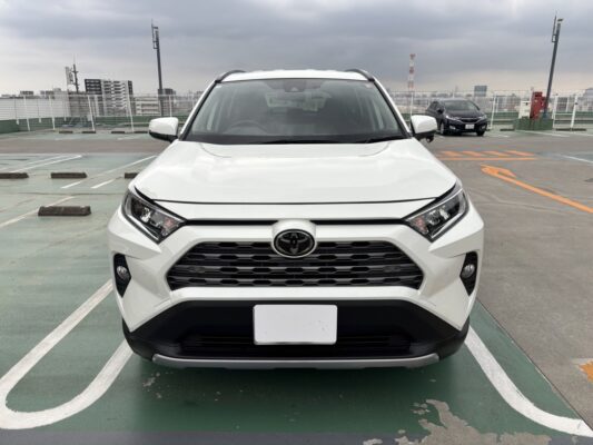 RAV4 G Zパッケージ 4WD★R5税金完納★衝突軽減ブレーキ★ミラーモニター★レザーシート★純正ナビ★シートヒーター★極上車★業界最安画像2