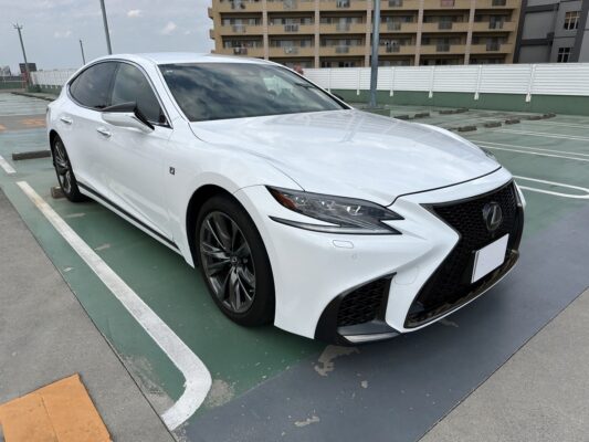レクサス LS500 Fスポーツ★R５税金完納★極良極美★大人気★赤レザー★ミラーモニター★車検ロング★装備充実★業界最安画像1