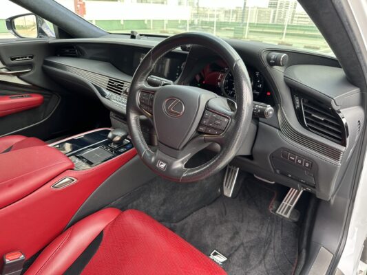 レクサス LS500 Fスポーツ★R５税金完納★極良極美★大人気★赤レザー★ミラーモニター★車検ロング★装備充実★業界最安画像10