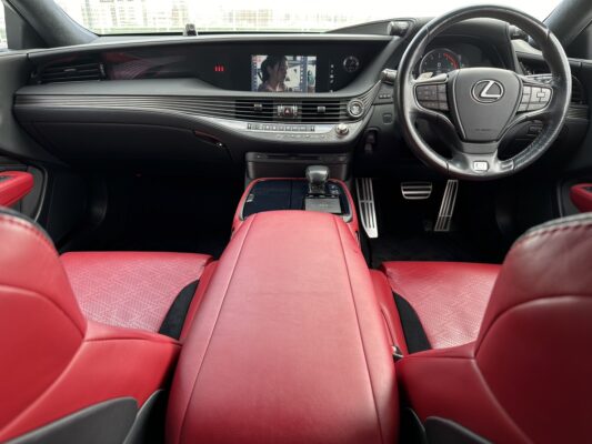 レクサス LS500 Fスポーツ★R５税金完納★極良極美★大人気★赤レザー★ミラーモニター★車検ロング★装備充実★業界最安画像13