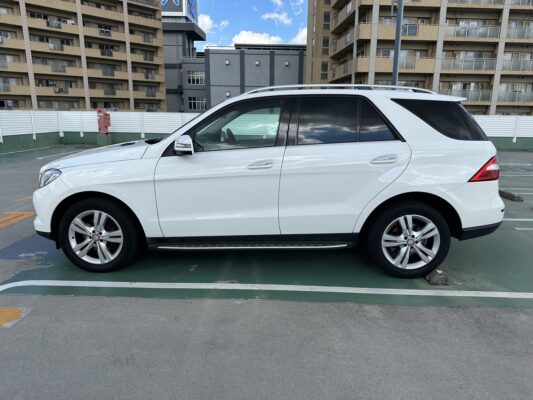 ML350 ブルーテック 4マチック レザー★R5税金完納★ブレーキパット新品★ディーゼル★360°カメラ★業界最安画像3