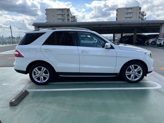 ML350 ブルーテック 4マチック レザー★R5税金完納★ブレーキパット新品★ディーゼル★360°カメラ★業界最安画像4