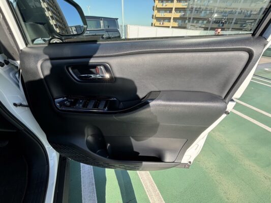 ノア SI W×BⅢ★大人気★両側電動スライド★オートドライブ★業界最安画像9
