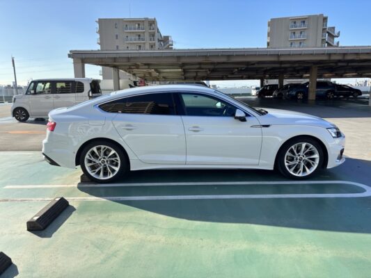 アウディ A5スポーツバック 35TDI アドバンスト★R6税金完納★極良極美★360°カメラ★黒レザー★メーターナビ★現行モデル★業界最安画像4