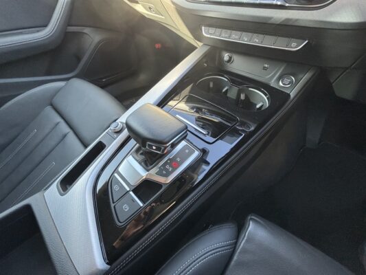 アウディ A5スポーツバック 35TDI アドバンスト★R6税金完納★極良極美★360°カメラ★黒レザー★メーターナビ★現行モデル★業界最安画像17