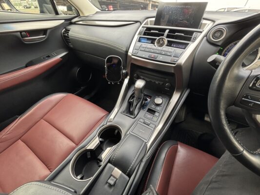 レクサスNX 300h Iパッケージ★R6税金完納★360°カメラ★ドラレコ★大人気★茶レザー★業界最安画像17