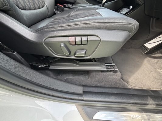 BMW X1 xドライブ18d 4WD★R6税金完納★車検ロング★極上車★ドラレコ★最安画像11