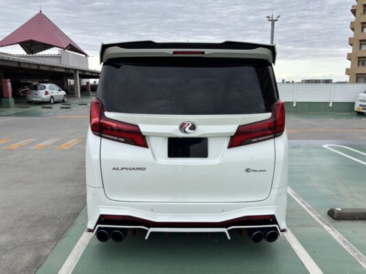 アルファード 2.5 S Cパッケージ KUHLレーシング コンプリートカー★R6税金完納★KUHLコンプリート★エアサス★フルエアロ★マフラー★20 ホイル★車検ロング★後期★業界最安画像7