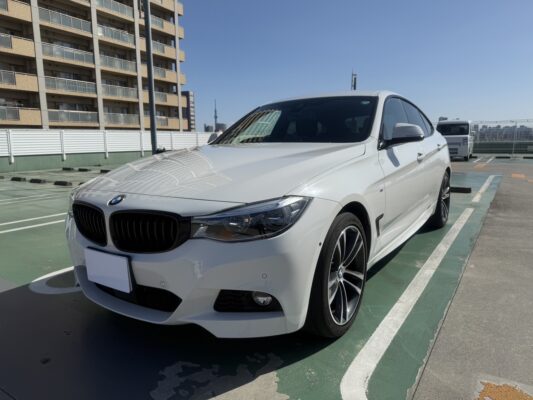 BMW 320d xドライブ グランツーリスモ Mスポー★R6税金完納★極上車★Mスポーツ★業界最安