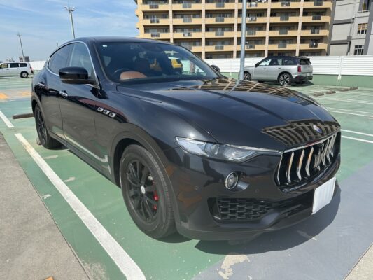 レヴァンテ 3.0 4WDベースグレード★R7税金完納★極良極美★ドラレコ★360°カメラ★ブラウンレザー★赤キャリ★可変マフラー★業界最安画像1