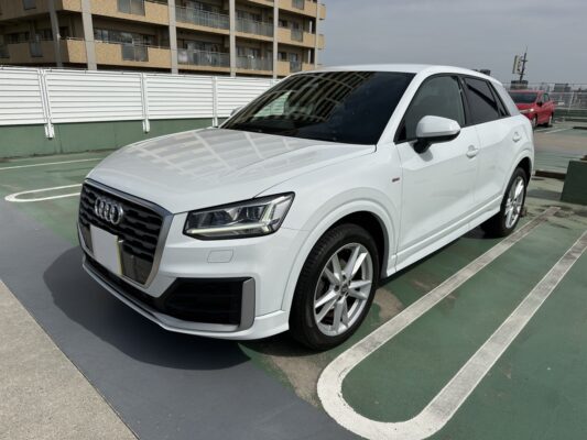アウディ Q2 35TFSI シリンダーオンデマンド スポーツ Sライン★R7税金完納★極良極美★激レアグレード★ドラレコ★ハーフレザー★業界最安