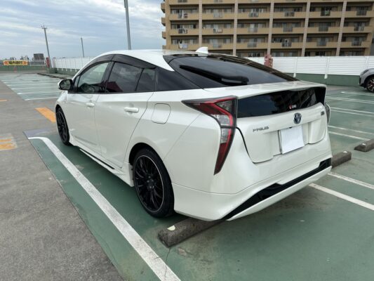 プリウス Sツーリングセレクション モデリスタ★車検ロング★モデリスタエアロ★走行中TV視聴★シートヒーター★業界最安画像5